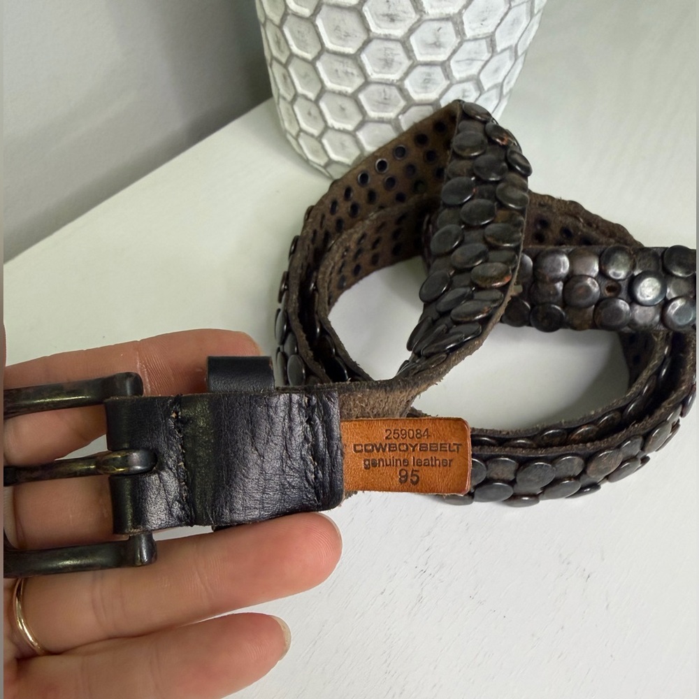 Cowboysbelt Skinny Studded Vintage Brown Leather Rocker Western Studded Belt 43” - Picture 3 of 5